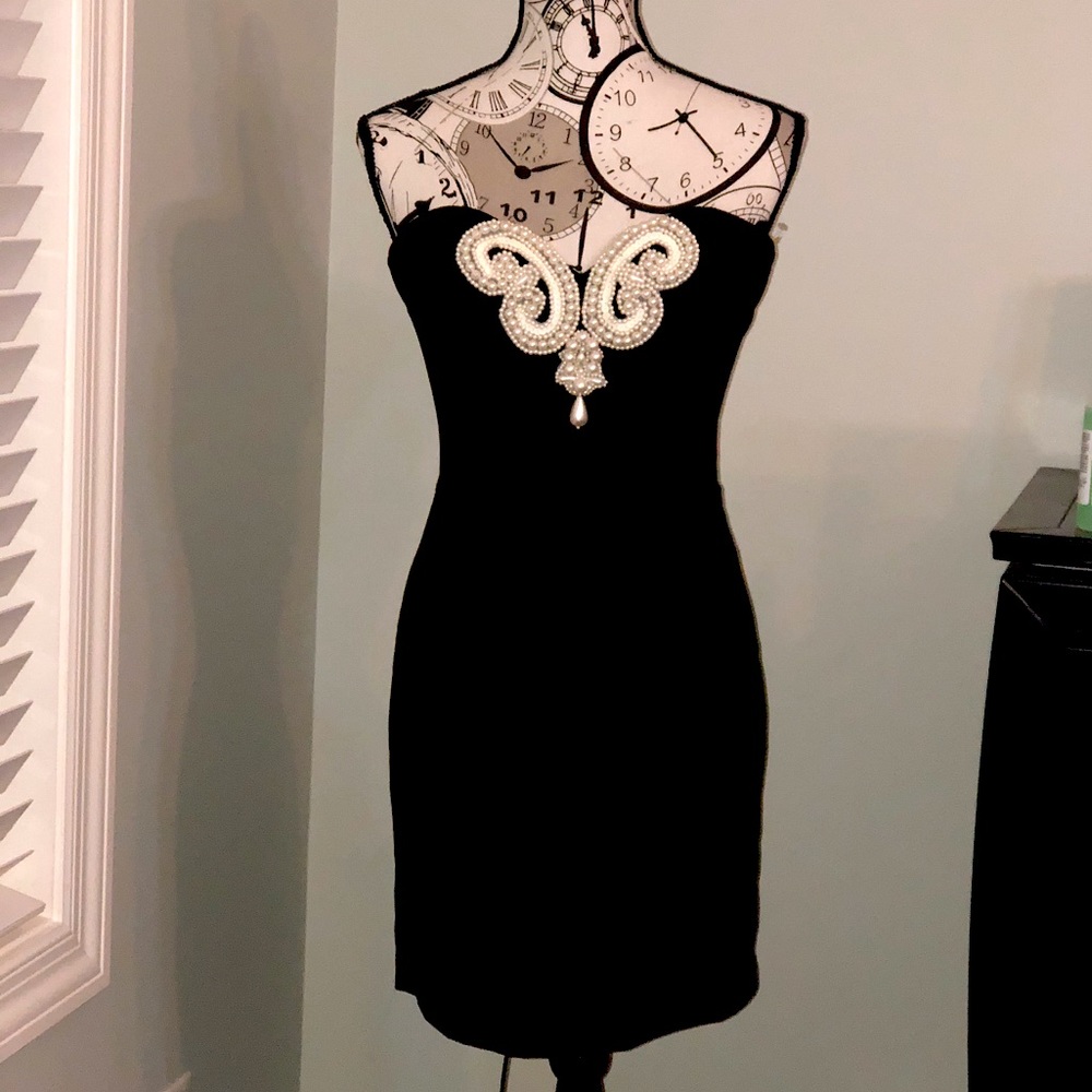 all black tight dress
